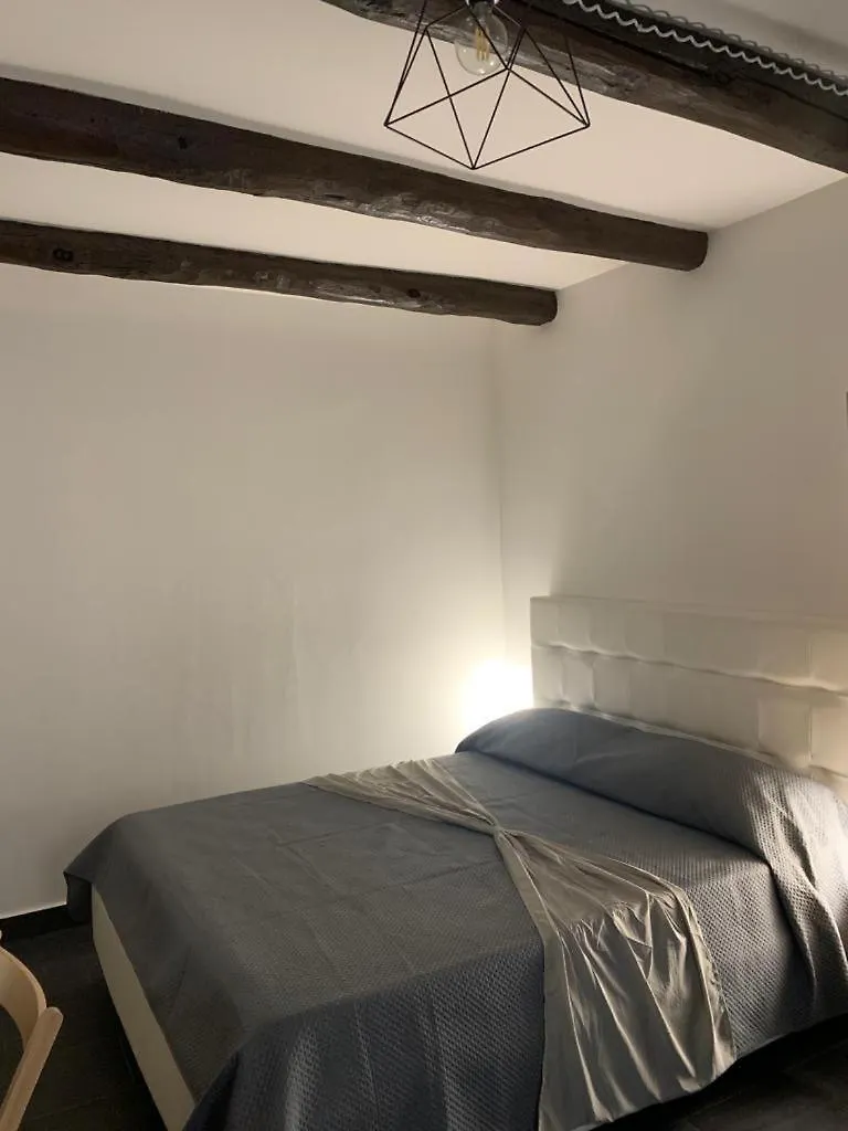 Viky House Chiaia Apartment Naples