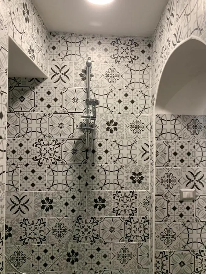 Viky House Chiaia Apartment Naples